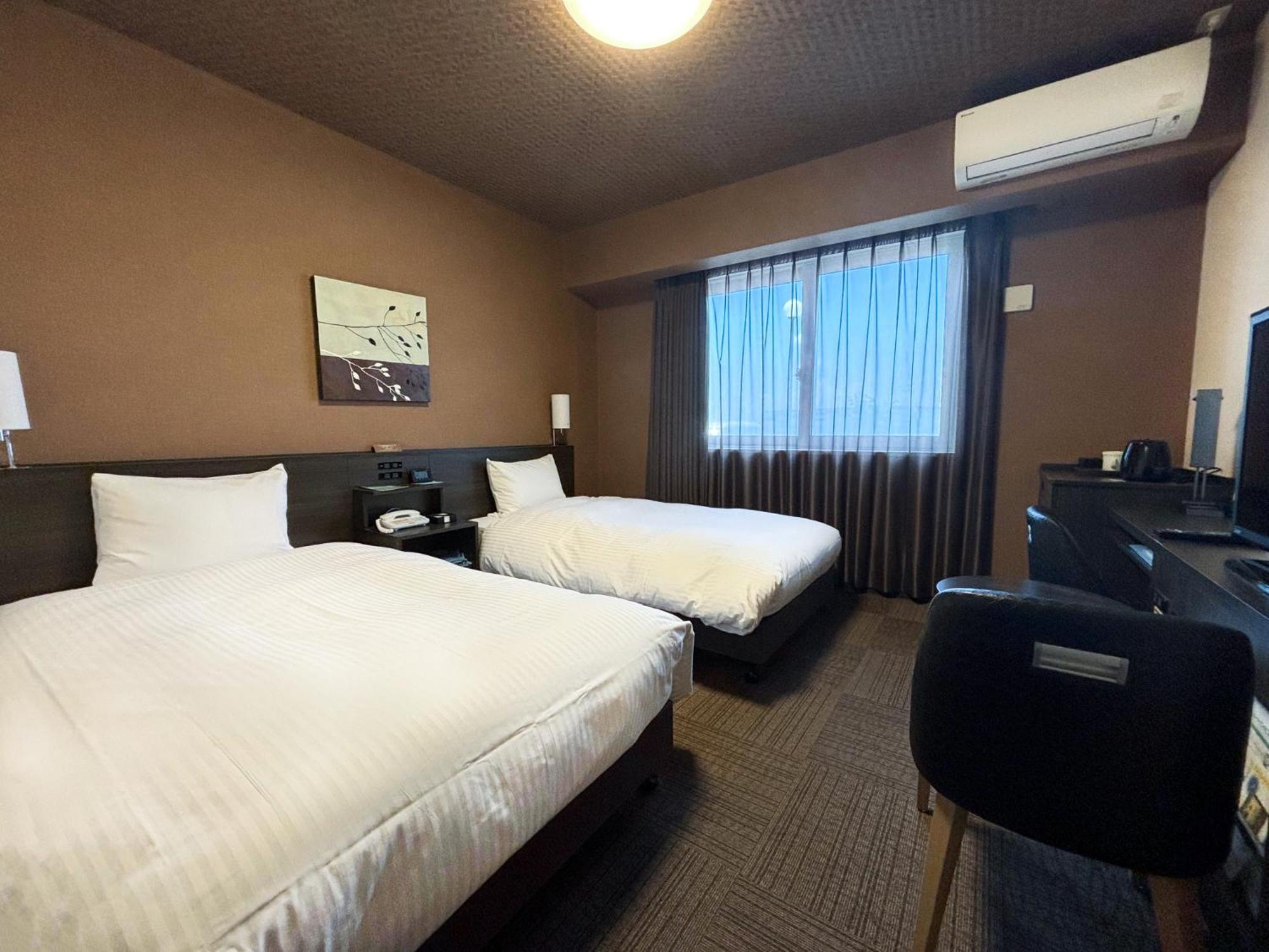 Route Osaka -kishiwada Inter- 酒店 3*